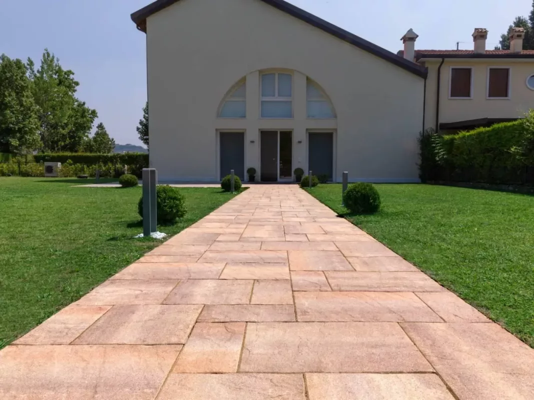 Malcesine | Sandstone