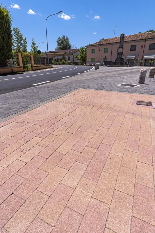 Lingotto | Finitura Granitica colore Rosa del Garda