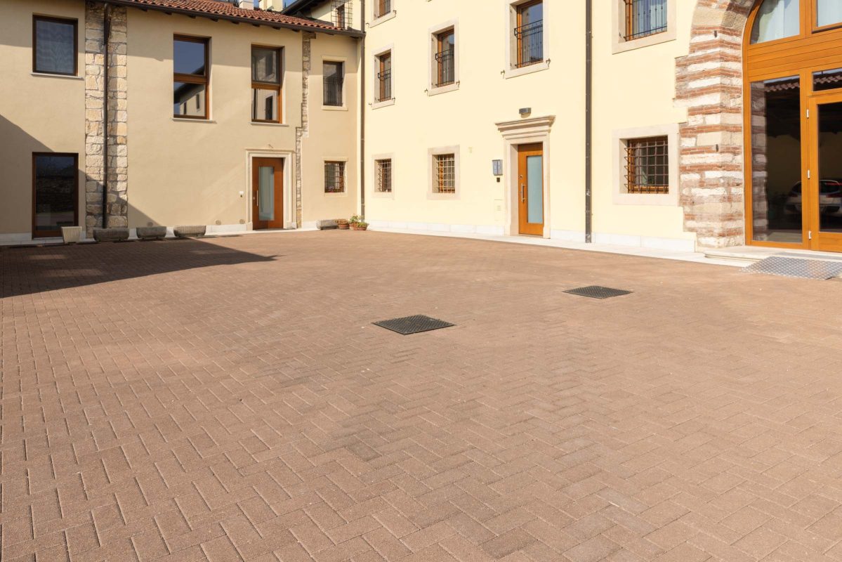 Filtra | Finitura Filtrante colore terra