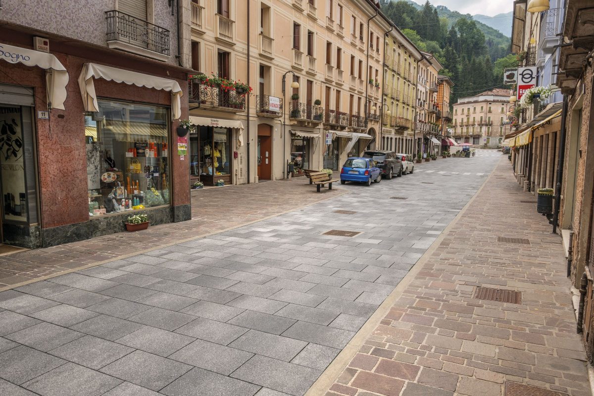 Granitblock | Finitura Adige Gold colore granito grigio gold