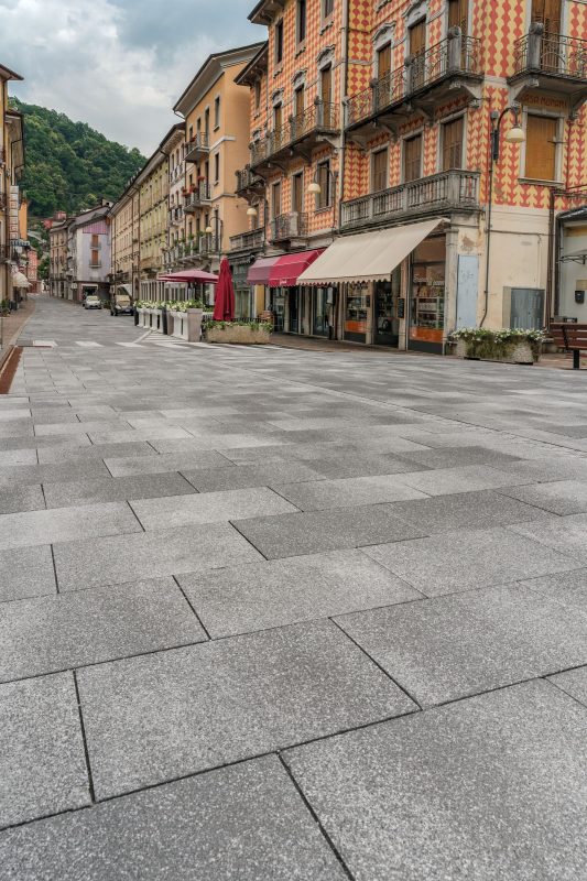 Granitblock | Finitura Adige Gold colore granito grigio gold