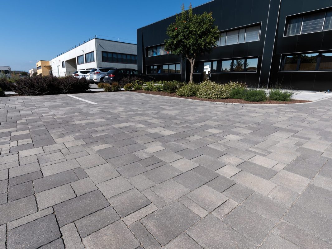 Kaleidos | finitura Quarzoporfido colore grigio fumo