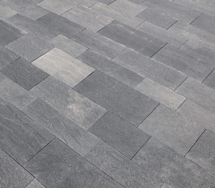 Via Duomo | Finitura Adige colore Pietra Serena