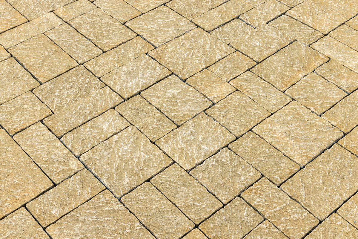 Via Iulia | Finitura gransasso colore giallo reale