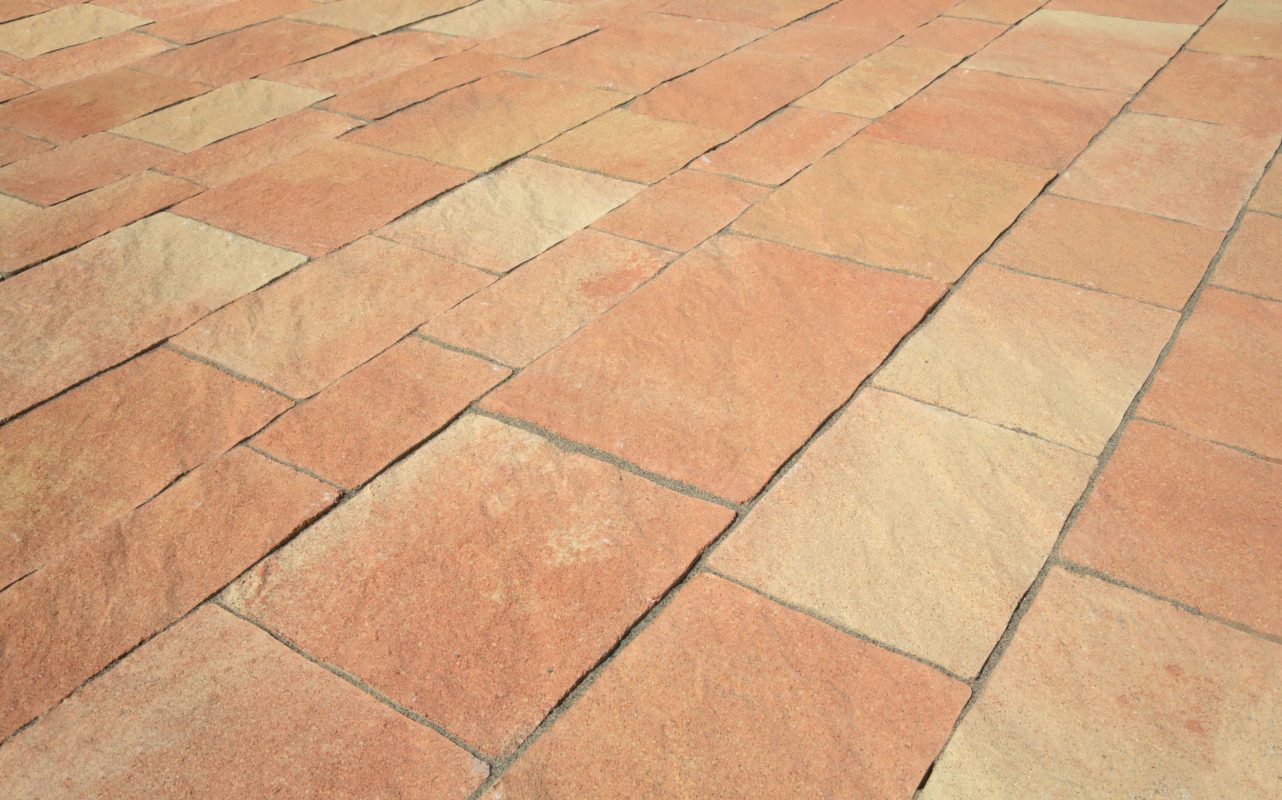 Via Iulia | Finitura Adige colore California Gold